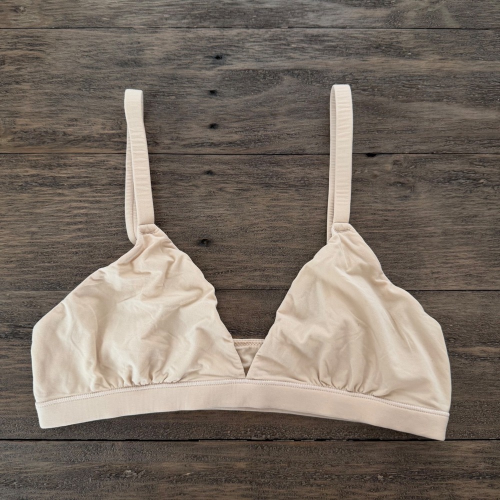 SKIMS Fits Everybody Triangle Bralette Sand Beige Size Medium Adjustable Straps